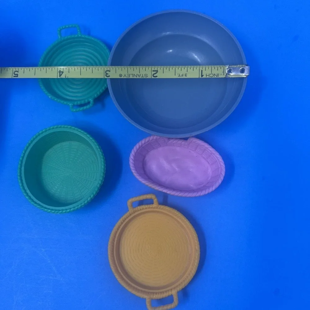 Sylvanian Family Play Set Replacement Laundry Basket Basin Dog Bed‎ Tray mixed